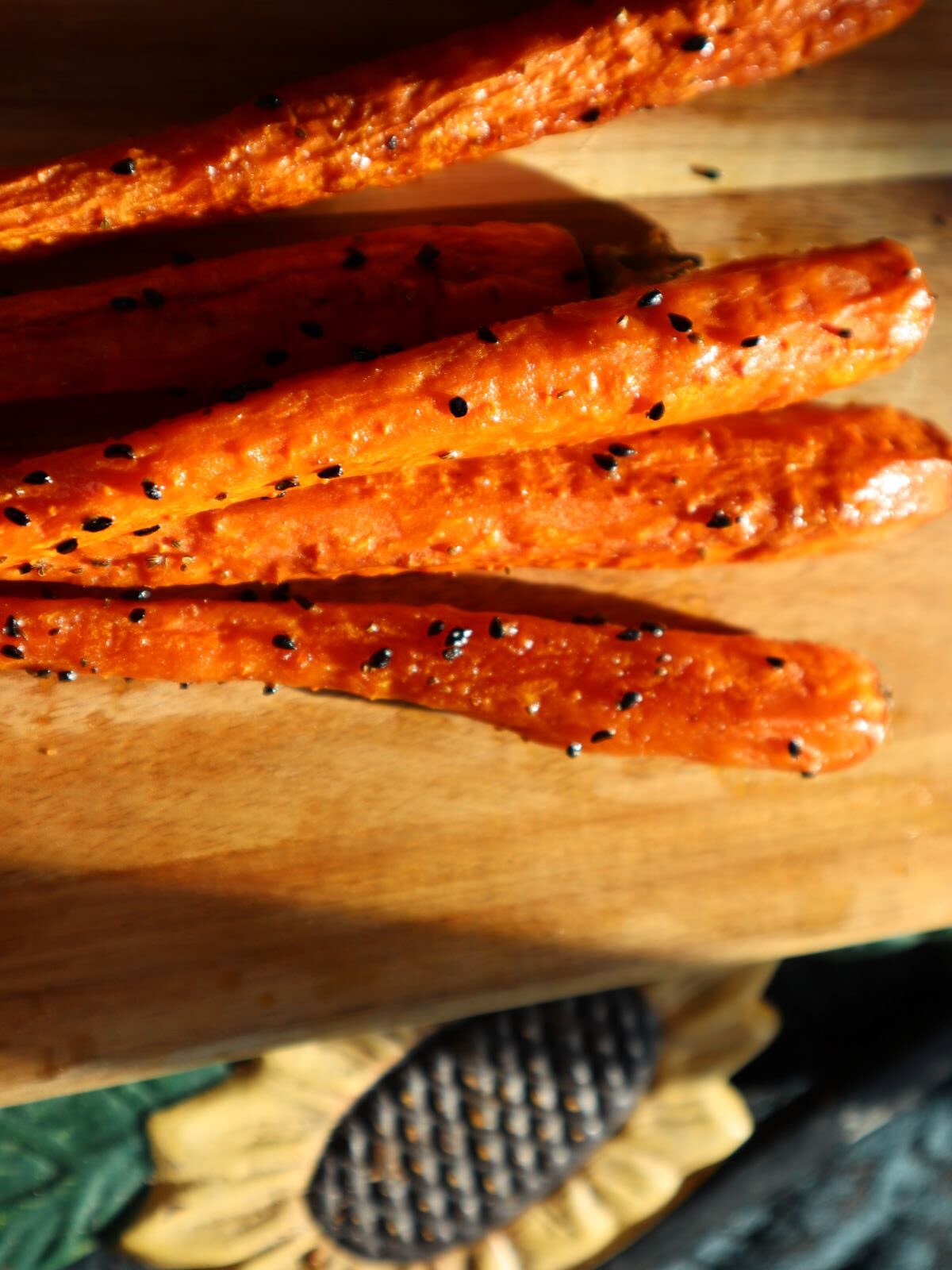Roasted Carrots with nigella seeds 2
